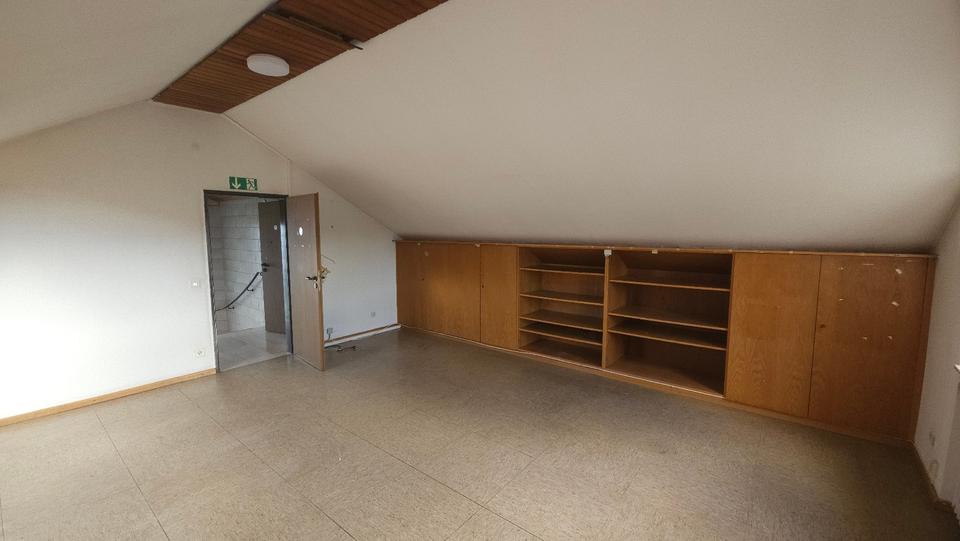 Gewerbeobjekt Neukirchen-Vluyn Vluyn - 2.500&euro; | Angebot:25958358