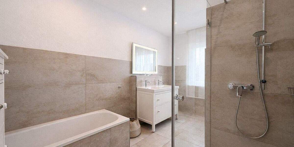 Bungalow Xanten / Vynen Xanten - 4 Zimmer, 131 m&sup2;, 429.000&euro; | Angebot:25910712