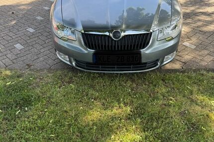 Skoda Superb 140.000 km 7.499 &euro; Rees 46459