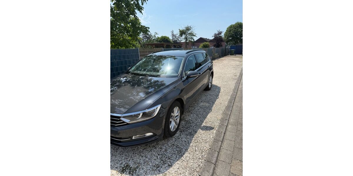 VW Passat 281.000 km 8.999 &euro; kevelaer 47623