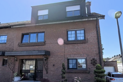 Wohnung Moers Hochstraß - 2 Zimmer, 90 m&sup2;, 693&euro; | Angebot:26626540