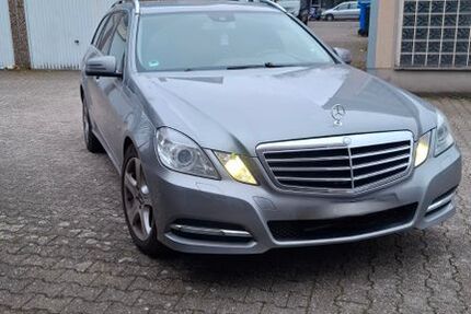 Mercedes-Benz E 250 204.400 km 9.500 &euro; Gladbeck 45964
