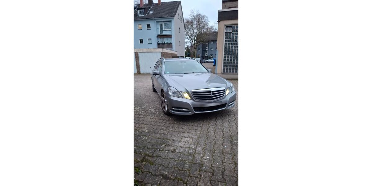 Mercedes-Benz E 250 204.400 km 9.500 &euro; Gladbeck 45964