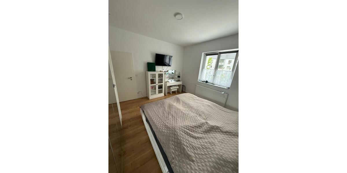 Etagenwohnung Duisburg Duisburg-Mitte - 3 Zimmer, 74 m&sup2;, 1.100&euro; | Angebot:26617721