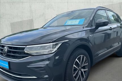 VW Tiguan 76.788 km 23.290 &euro; Borken 46325