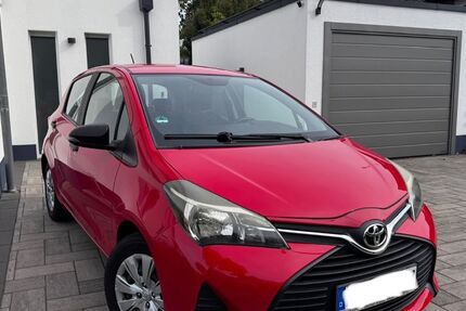 Toyota Yaris 43.500 km 7.800 &euro; Moers 47441