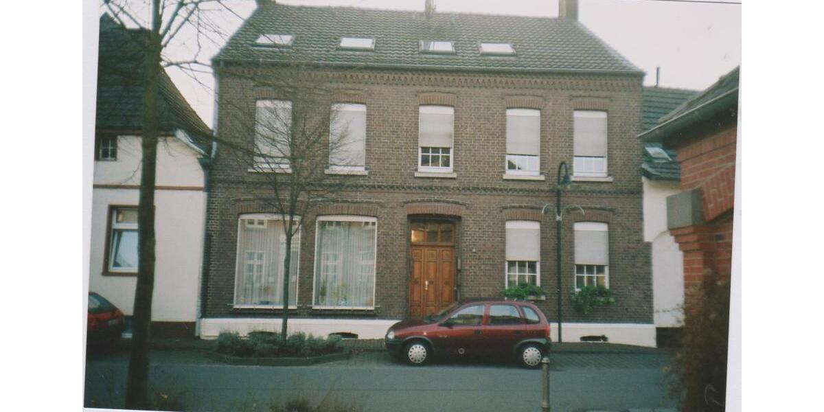 Erdgeschoßwohnung Geldern - 3 Zimmer, 98 m&sup2;, 820&euro; | Angebot:25361926