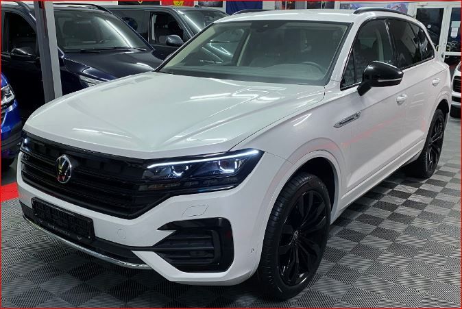 VW Touareg 40.610 km 50.890 &euro; Hünxe 46569