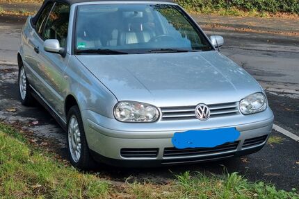 VW Golf 89.000 km 8.250 &euro; Voerde 46562