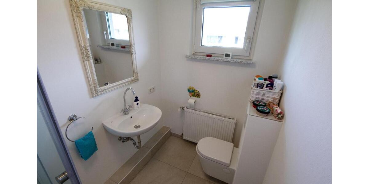 Etagenwohnung Rheinberg - 3 Zimmer, 65 m&sup2;, 650&euro; | Angebot:25399352