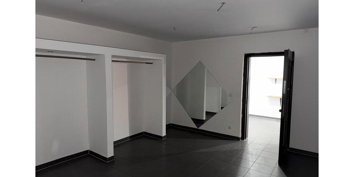 Gewerbeobjekt Duisburg Hamborn - 1.300&euro; | Angebot:24694556