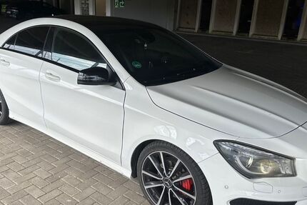 Mercedes-Benz CLA 200 270.000 km 11.500 &euro; Duisburg 47239