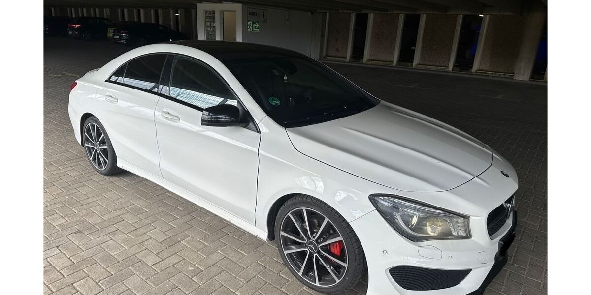 Mercedes-Benz CLA 200 270.000 km 11.500 &euro; Duisburg 47239
