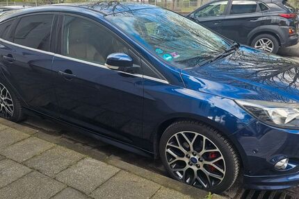 Ford Focus 115.000 km 7.000 &euro; Duisburg 47249