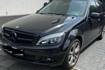 Mercedes-Benz C 220 325.000 km 5.200 &euro; Kamp-Lintfort 47475