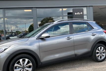 Kia Stonic 1.850 km 25.970 &euro; Wesel 46485
