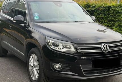 VW Tiguan 178.000 km 8.500 &euro; Weeze 47652