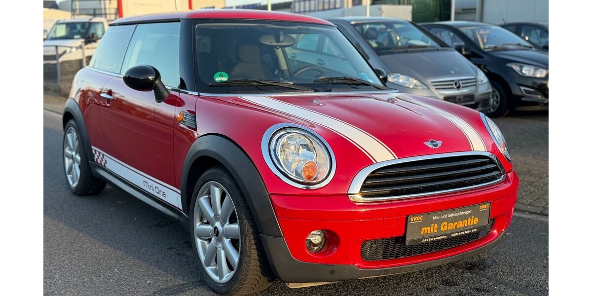 Mini ONE 149.000 km 3.199 &euro; Geldern 47608