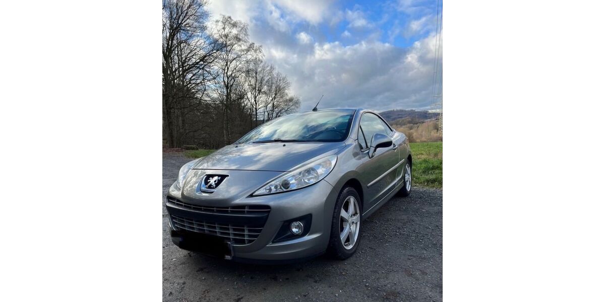 Peugeot 207 161.000 km 3.600 &euro; Oberhausen 46049