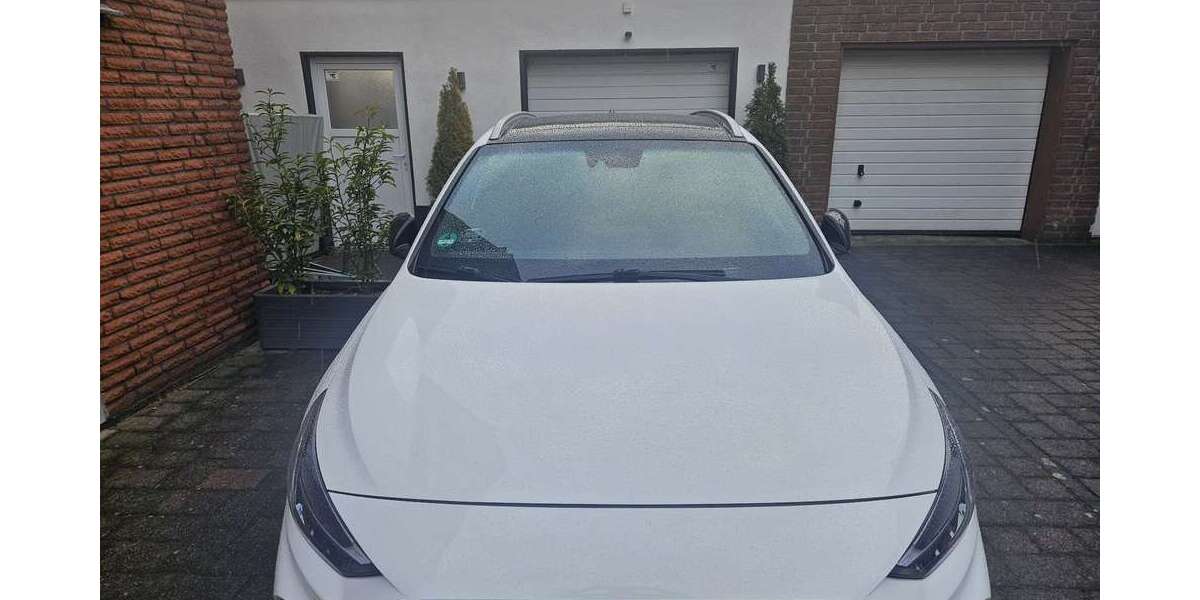 Hyundai i30 14.000 km 24.900 &euro; Voerde (Voerde (Niederrhein)) 46562