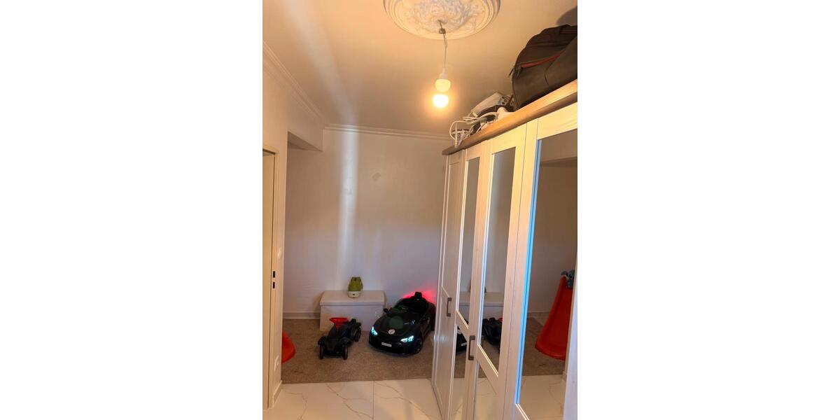 Etagenwohnung Oberhausen - 3 Zimmer, 104 m&sup2;, 310.000&euro; | Angebot:27266497