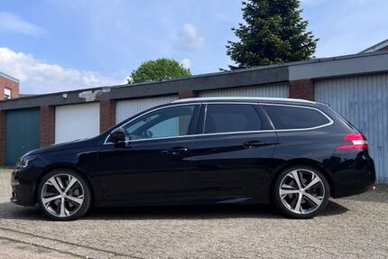 Peugeot 308 131.000 km 12.500 &euro; Bocholt 46399