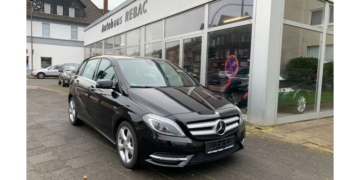 Mercedes-Benz B 180 165.000 km 7.990 &euro; Moers 47443