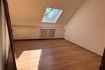 Dachgeschoßwohnung Duisburg Laar - 3 Zimmer, 75 m&sup2;, 850&euro; | Angebot:25454192