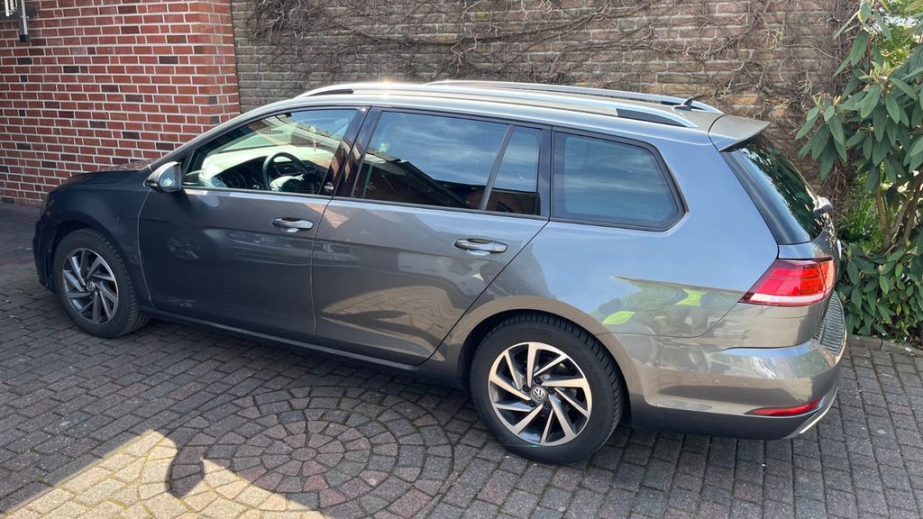 VW Golf 147.000 km 12.990 &euro; Borken 46325