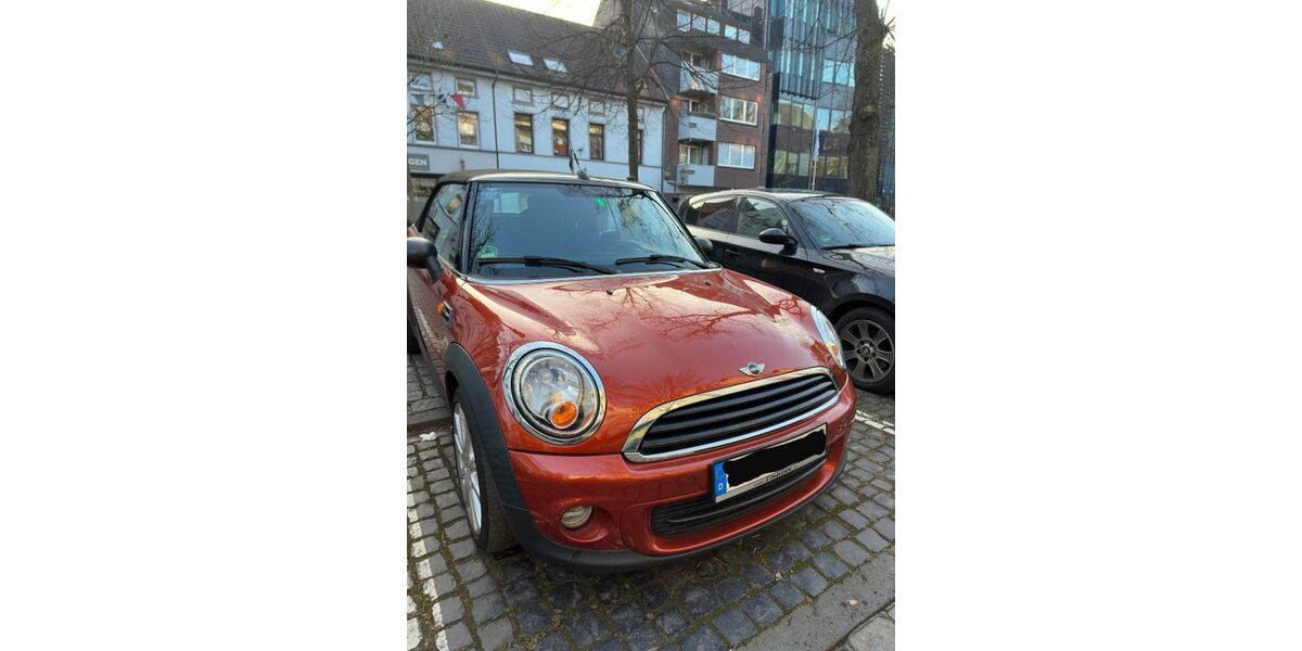 Mini One Cabrio 90.000 km 9.500 &euro; Duisburg 47119