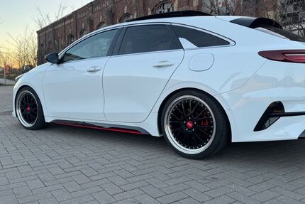 Kia pro ceed / ProCeed 69.000 km 19.390 &euro; Dinslaken 46535