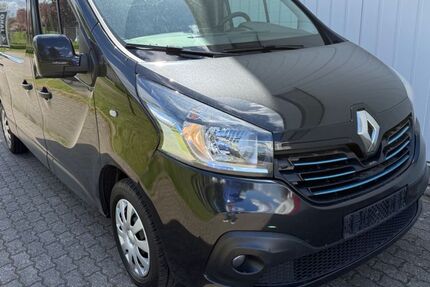 Renault Trafic 249.000 km 7.500 &euro; Wesel 46485