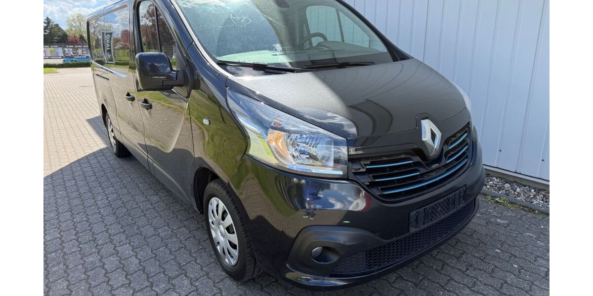 Renault Trafic 249.000 km 7.500 &euro; Wesel 46485
