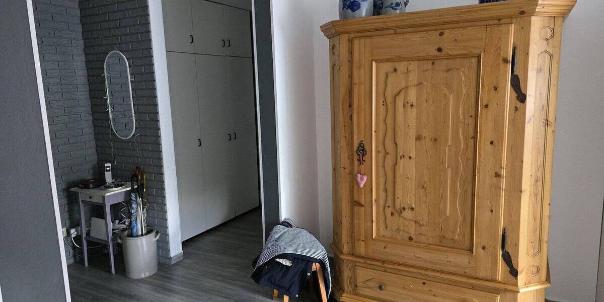 Etagenwohnung Moers-Schwafheim Schwafheim - 2 Zimmer, 63 m&sup2;, 185.000&euro; | Angebot:26699024