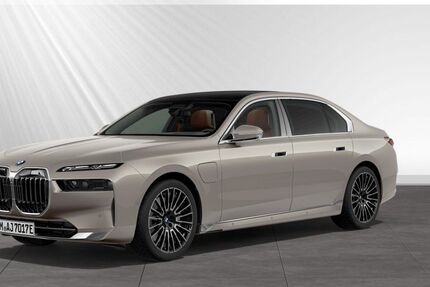 BMW 750 18.900 km 113.000 &euro; Moers 47441