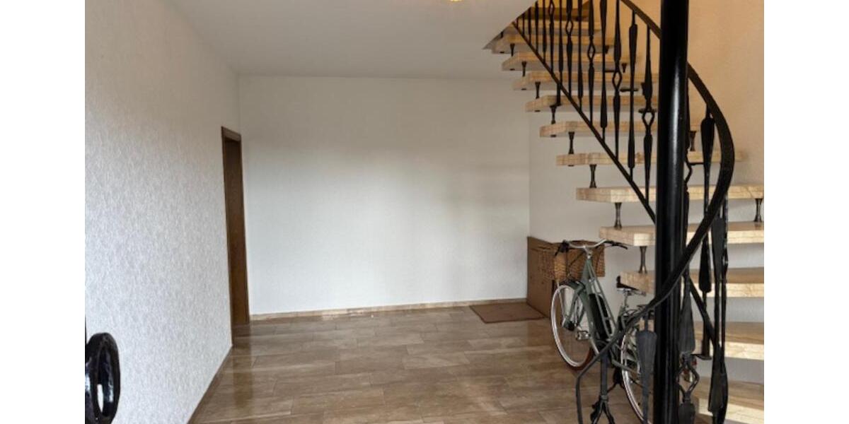 Etagenwohnung Bocholt - 3 Zimmer, 92 m&sup2;, 1.025&euro; | Angebot:25934355