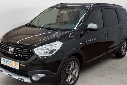 Dacia Lodgy 40.905 km 99.999 &euro; Moers 47445