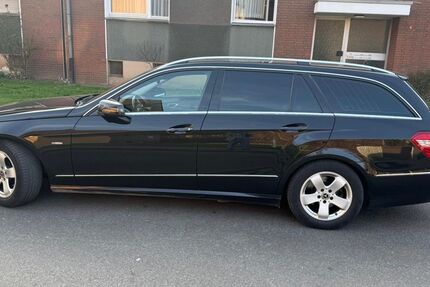 Mercedes-Benz Andere 349.000 km 6.500 &euro; Duisburg 47169