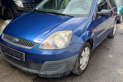 Ford Fiesta 231.000 km 790 &euro; Kamp-Lintfort 47475