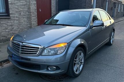 Mercedes-Benz C 320 243.000 km 6.000 &euro; Duisburg 47169