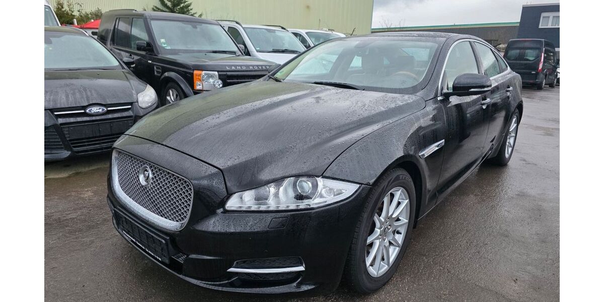 Jaguar XJ 189.000 km 10.500 &euro; Moers 47441
