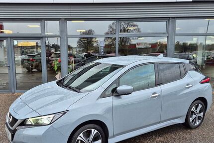 Nissan Leaf 32.000 km 17.970 &euro; Wesel 46485