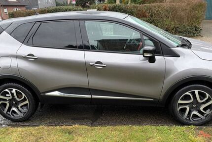 Renault Captur 137.000 km 9.600 &euro; Voerde 46562
