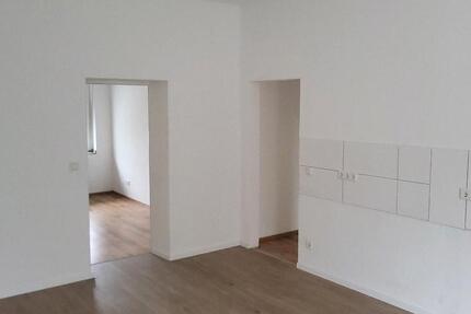 Wohnung Duisburg Angerhausen - 2 Zimmer, 60 m&sup2;, 600&euro; | Angebot:27606129