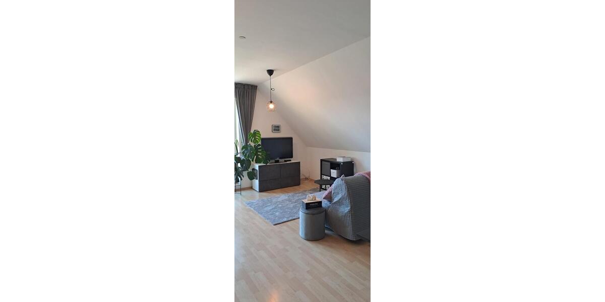 Dachgeschoßwohnung Borken - 3 Zimmer, 90 m&sup2;, 850&euro; | Angebot:26659114
