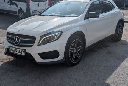 Mercedes-Benz GLA 220 162.000 km 15.800 &euro; Duisburg 47139