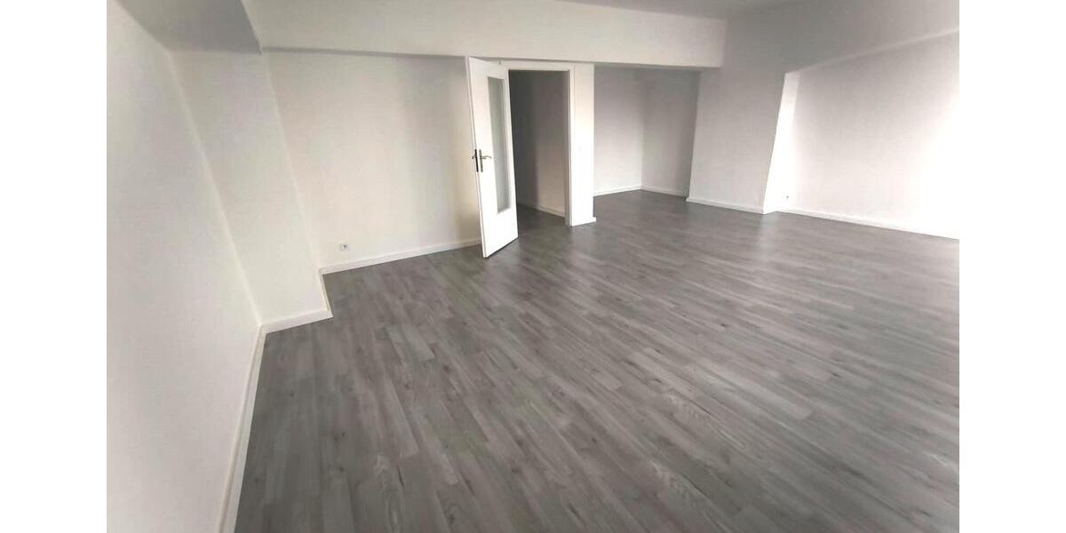 Etagenwohnung Wesel - 3 Zimmer, 84 m&sup2;, 820&euro; | Angebot:25961257