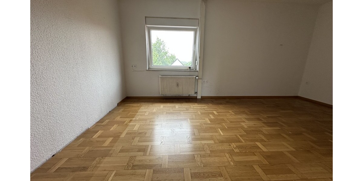 Kapitalanlage oder Eigenheim – modernisiertes Reihenmittelhaus mit PV-Anlage - Reihenmittelhaus Weeze | Angebot:26507184