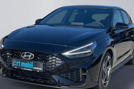 Hyundai i30 3.800 km 31.410 &euro; Kevelaer 47623