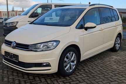 VW Touran 281.255 km 12.500 &euro; Kalkar 47546